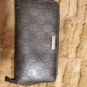 Gucci Guccissima GG zip around wallet